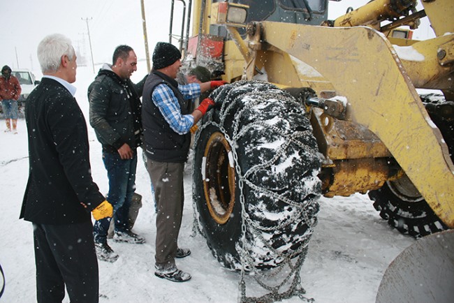 Kepçe deviren kar 7