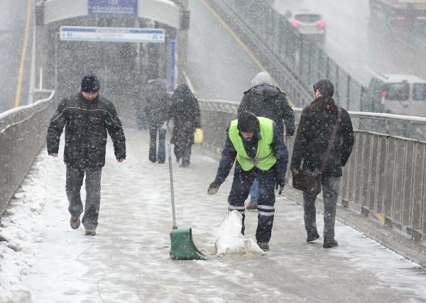 İstanbul'dan kar manzaraları... 15