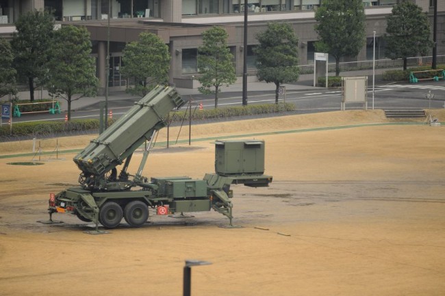 Japonya, Bakanlık binasına Patriot füzesi yerleştirdi 6