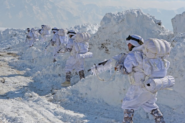 Hakkari'de komando eğitiminden nefes kesen kareler 8