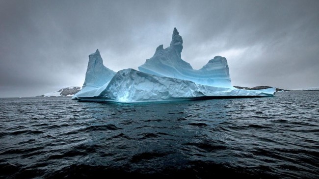 Eksi 2 derecede Güney Okyanus'a daldılar 1