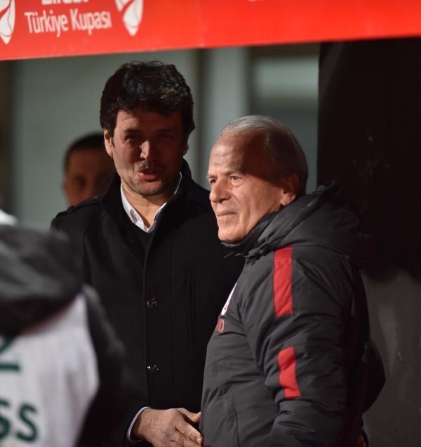 Fotoğraflarla Akhisar Bld-Galatasaray maçı 12