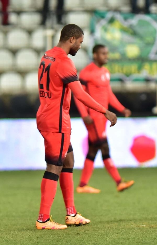 Fotoğraflarla Akhisar Bld-Galatasaray maçı 3