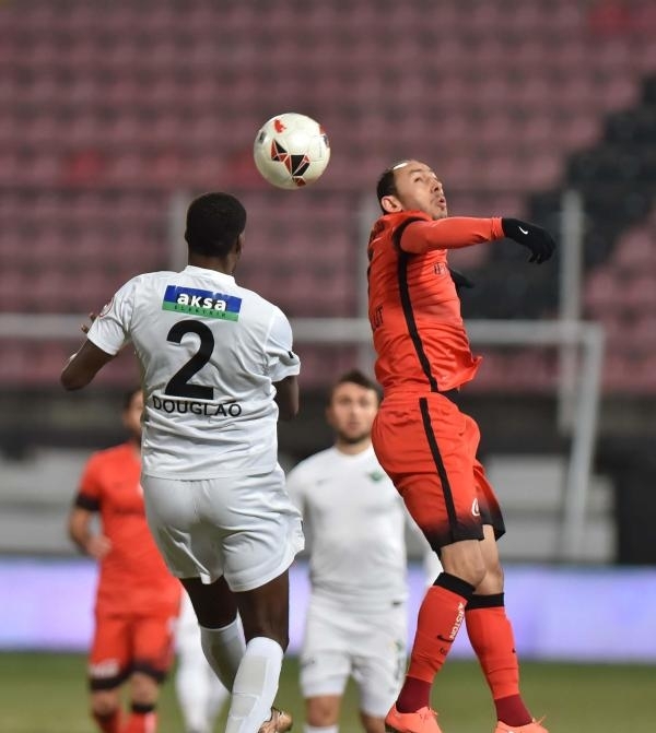 Fotoğraflarla Akhisar Bld-Galatasaray maçı 7