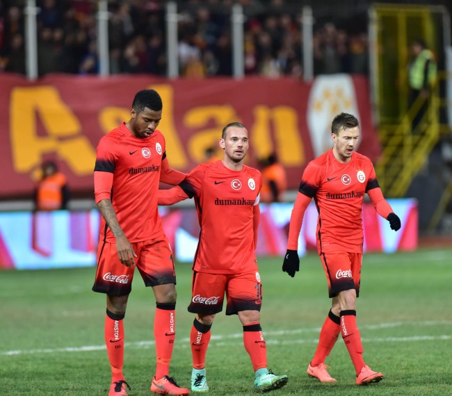 Fotoğraflarla Akhisar Bld-Galatasaray maçı 18