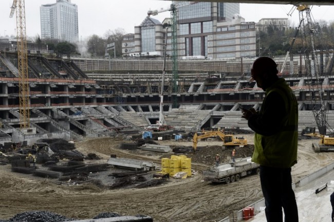 Vodafone Arena yükseliyor 6