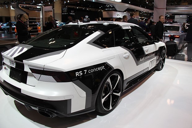 Kanada Autoshow 2016 başladı 13