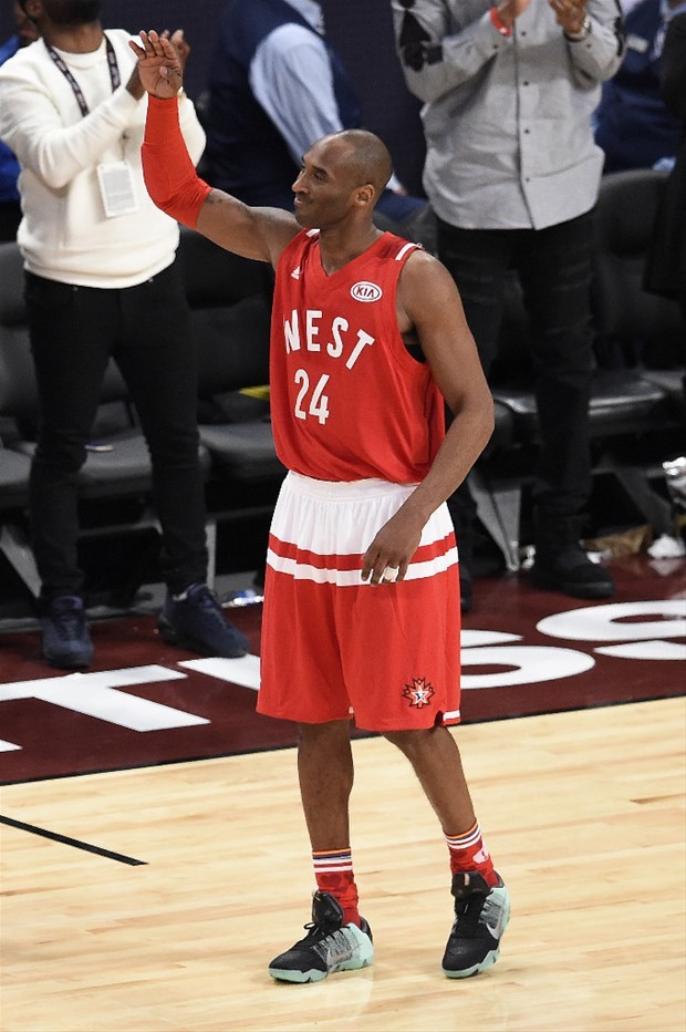 Efsane resmen veda etti 45