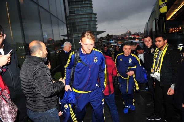 Fenerbahçe Bursa’da çiçeklerle karşılandı 8
