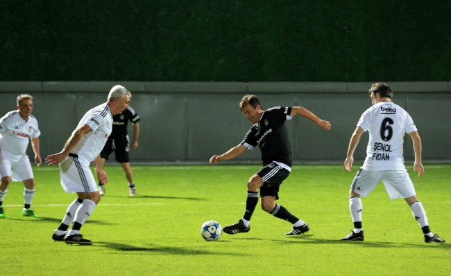 Efsaneler sahaya indi 8