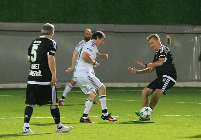 Efsaneler sahaya indi 5