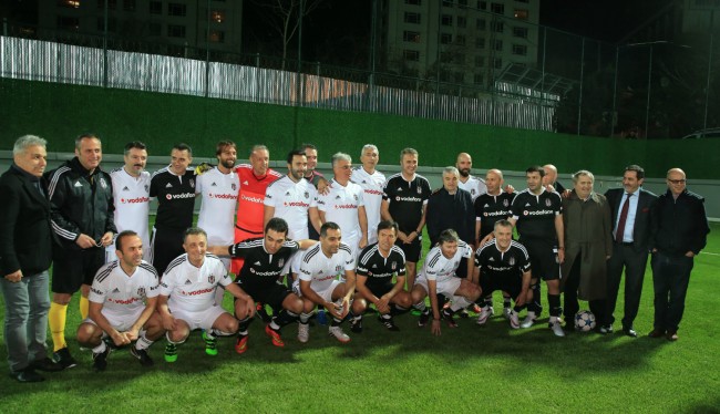 Efsaneler sahaya indi 1