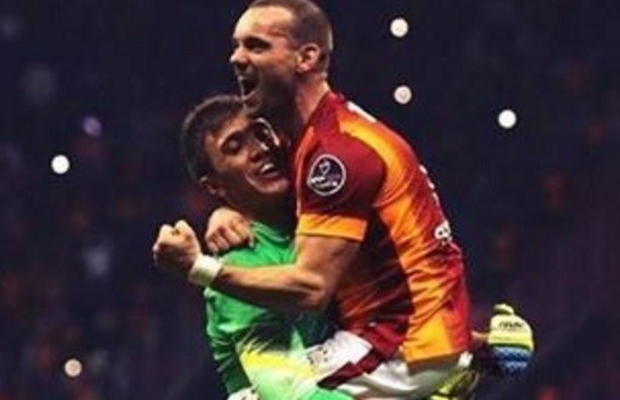 Instagram'da ünlüler - 26 Şubat Cuma 2016 14