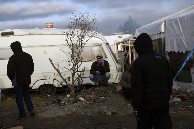 Fransa'da sığınmacı kampı alev alev 10