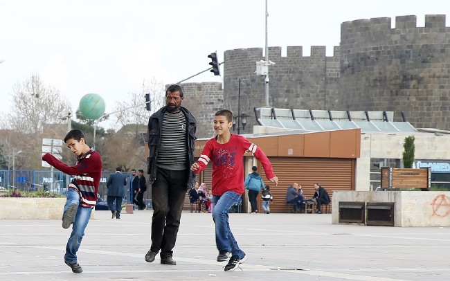 Sur'da hayat aslına döndü 1