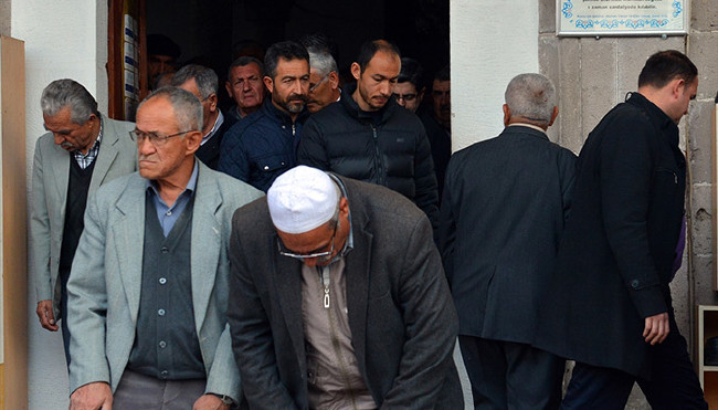 Umut taziyeleri kabul etti 3