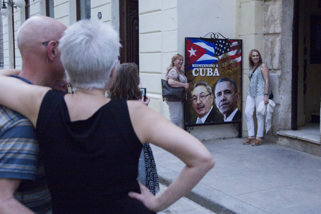 Obama'dan Küba'ya tarihi ziyaret 9