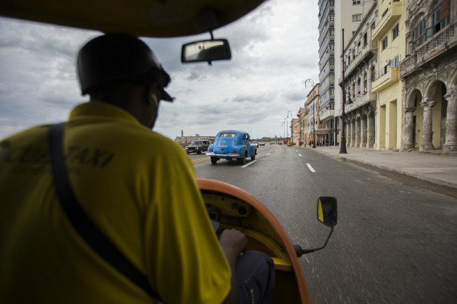 Obama'dan Küba'ya tarihi ziyaret 13