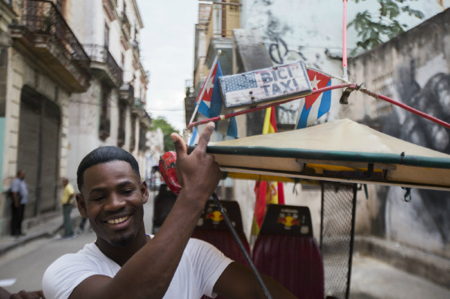 Obama'dan Küba'ya tarihi ziyaret 4