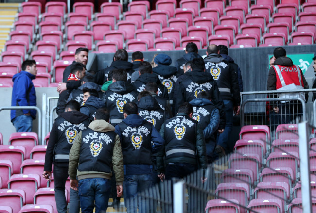 TT Arena'da tarihi gün 13