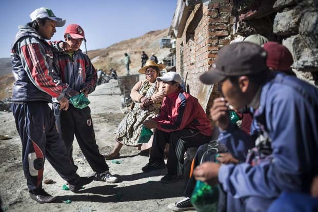İnsan yiyen dağ: Bolivya’nın madenci çocukları 10