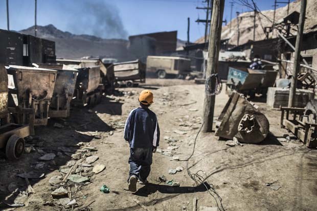 İnsan yiyen dağ: Bolivya’nın madenci çocukları 4