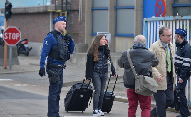 Brüksel'de meydana gelen patlamadan ilk görüntüler 26