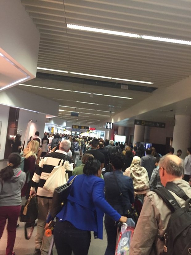 Brüksel'de meydana gelen patlamadan ilk görüntüler 4