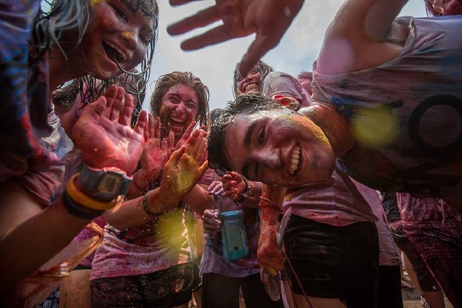 Tayland'da Holi Festivali 10