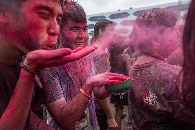 Tayland'da Holi Festivali 14