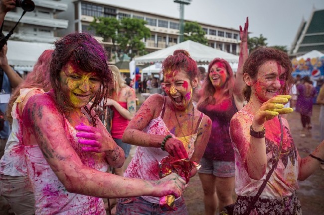 Tayland'da Holi Festivali 6
