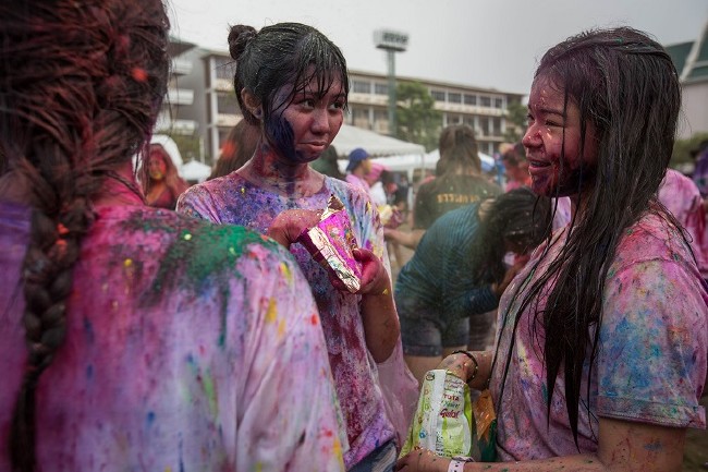 Tayland'da Holi Festivali 8