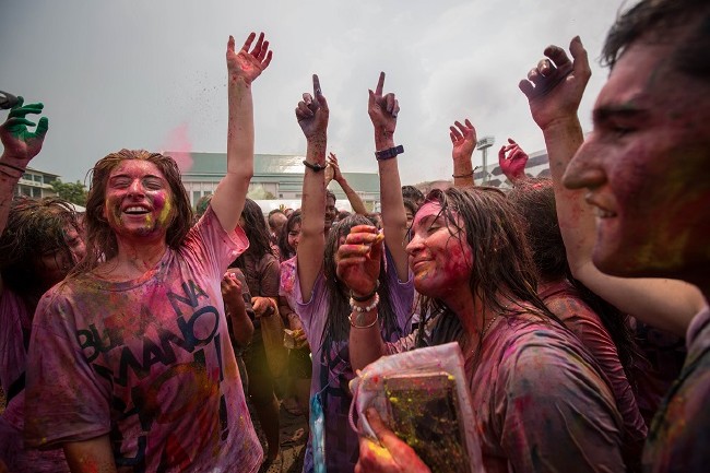 Tayland'da Holi Festivali 9