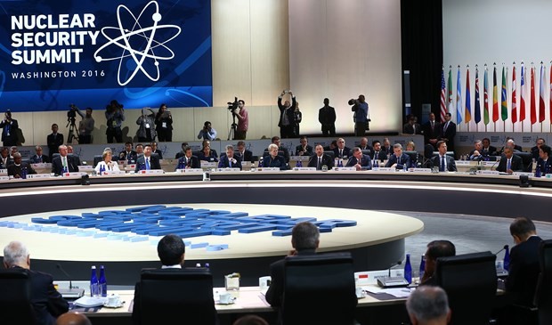 Washington'da aile fotoğrafı 2