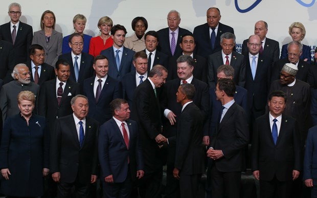 Washington'da aile fotoğrafı 3