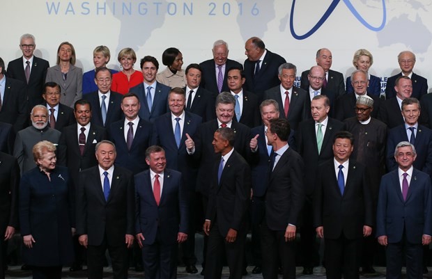 Washington'da aile fotoğrafı 6