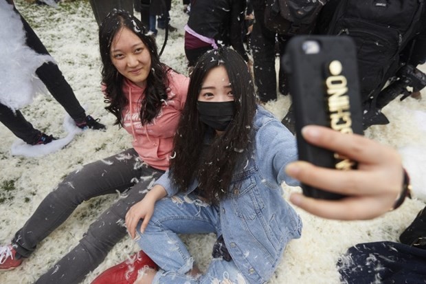 "Dünya Yastık Savaşı Günü" 28