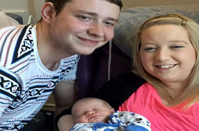 Bu bebeğe dokunmaya korkuyorlar 6