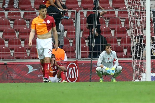 Muslera gitmek istiyor 9