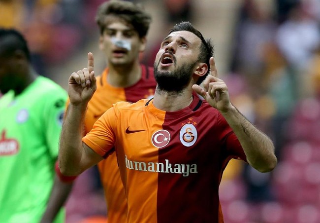 Muslera gitmek istiyor 4