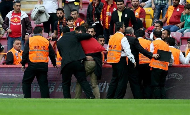 Muslera gitmek istiyor 6