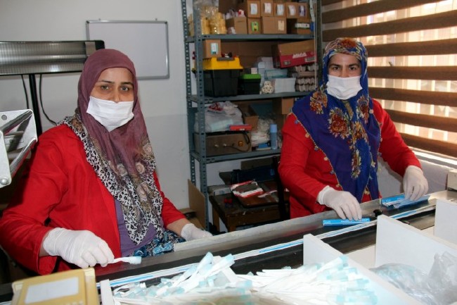 Türk buluşu: Tek kullanımlık diş macunlu fırça 6