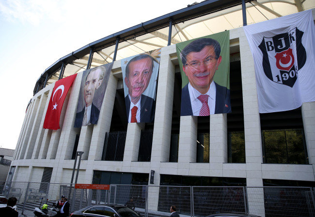 Vodafone Arena'nın açılışından kareler 1