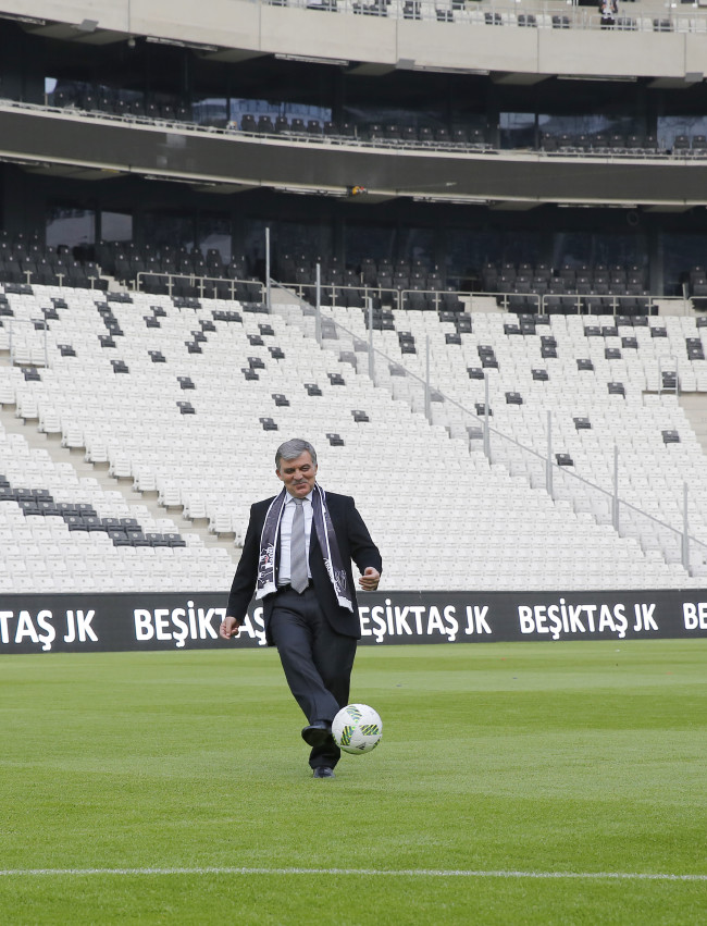 Vodafone Arena'nın açılışından kareler 13