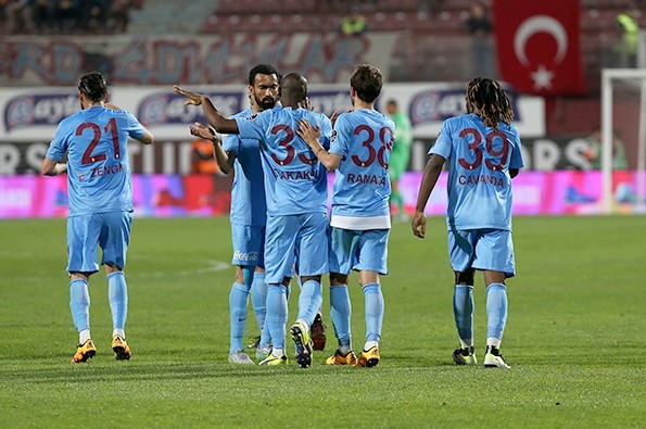 Futbolcular ligi kafasında bitirmiş 6