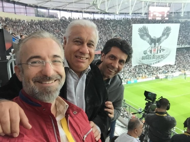 Açılışı gözyaşları içinde izledim 3