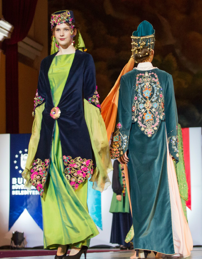 Budapeşte'de Osmanlı kıyafetleri defilesi 15