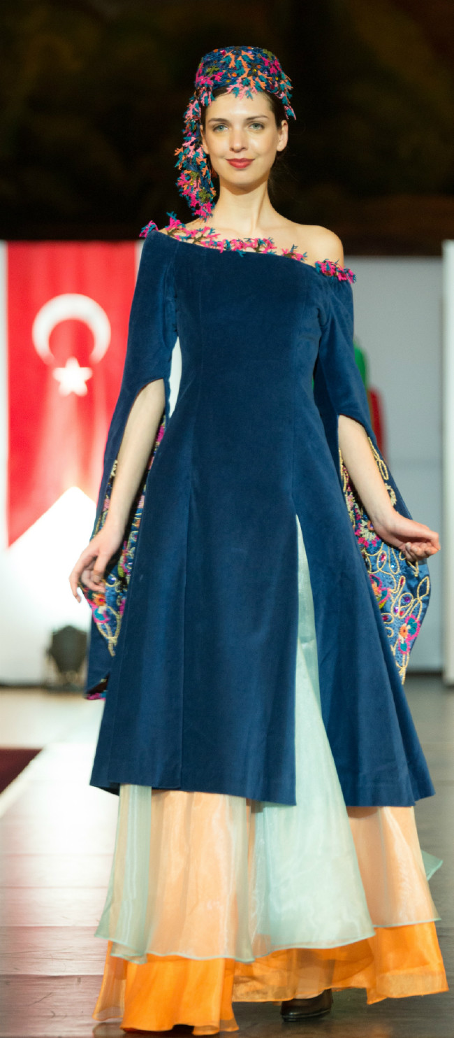 Budapeşte'de Osmanlı kıyafetleri defilesi 4