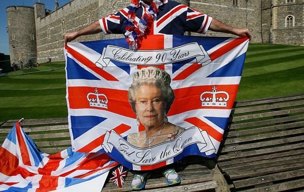 İngiltere Kraliçesi Elizabeth 90 yaşına girdi 2