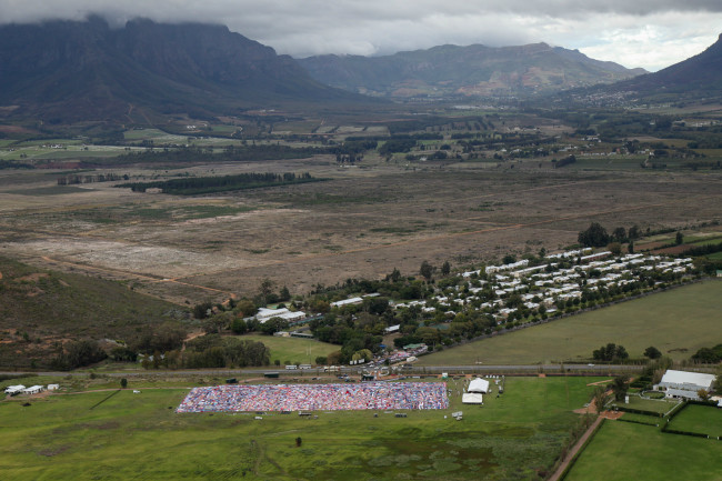 Güney Afrika'da tığ işi battaniye rekoru 14